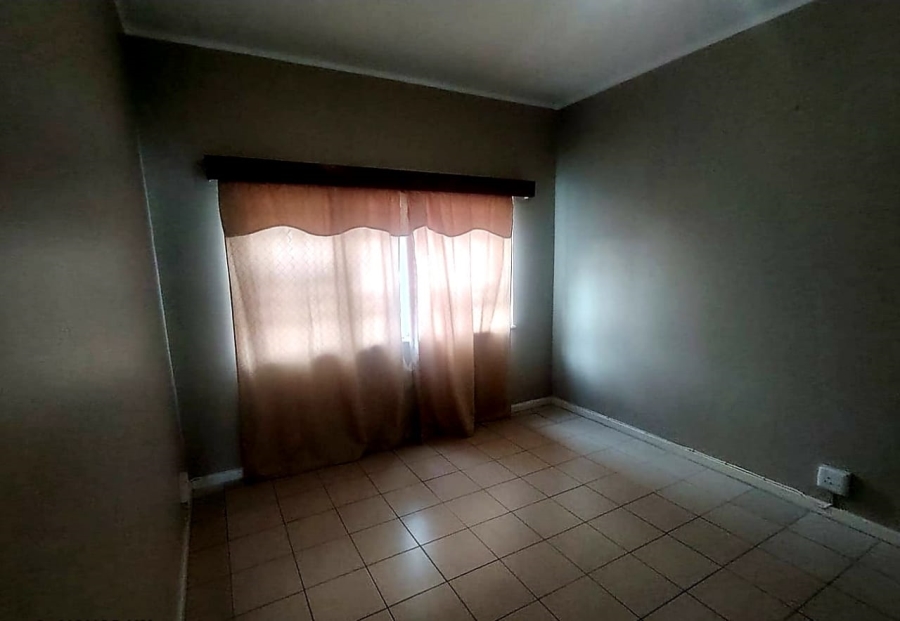 To Let 3 Bedroom Property for Rent in King Williams Town Central Eastern Cape